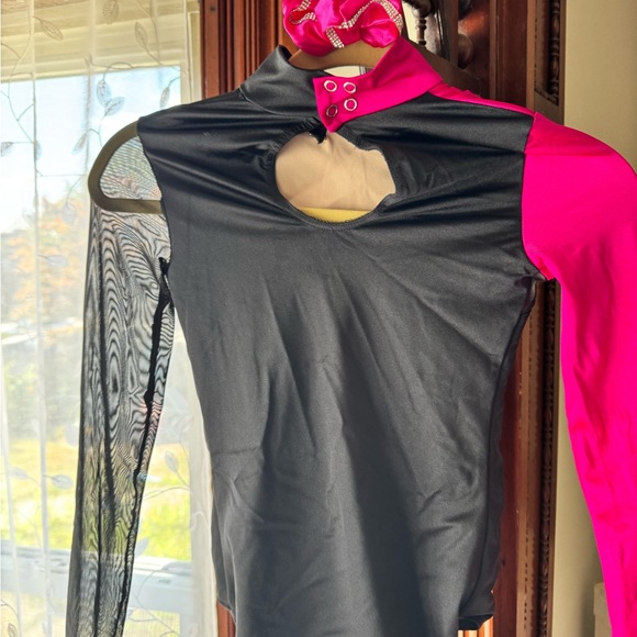 Weissman Black and Pink Dance Costume, hip hop size LC - Picture 3 of 6